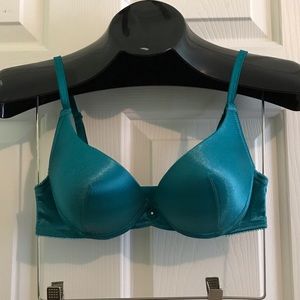 Vintage Frederick’s Of Hollywood 32C Bra